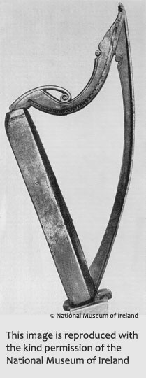 Image of the Mulagh Harp, © National Museum of Ireland